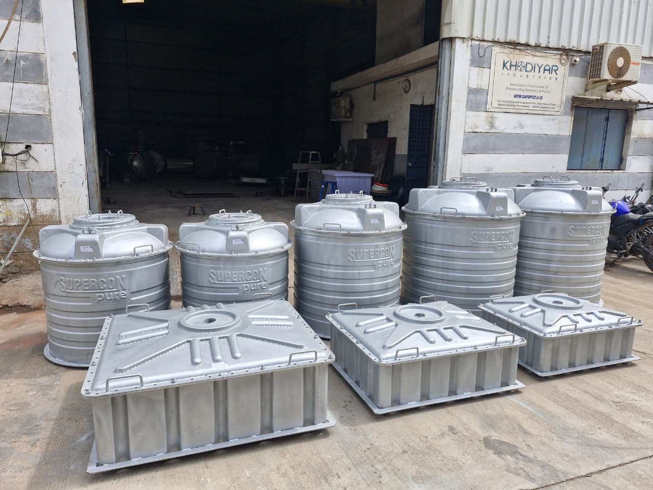 Loft Tank mould & water tank mould